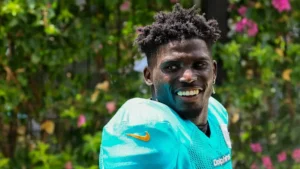 This image is about Tyreek Hill 