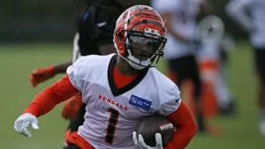 Ja'Marr Chase Running with ball