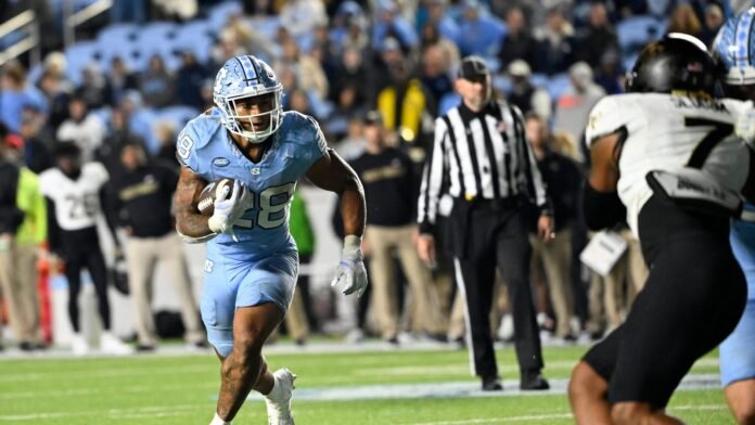 this image about player running in nfl
